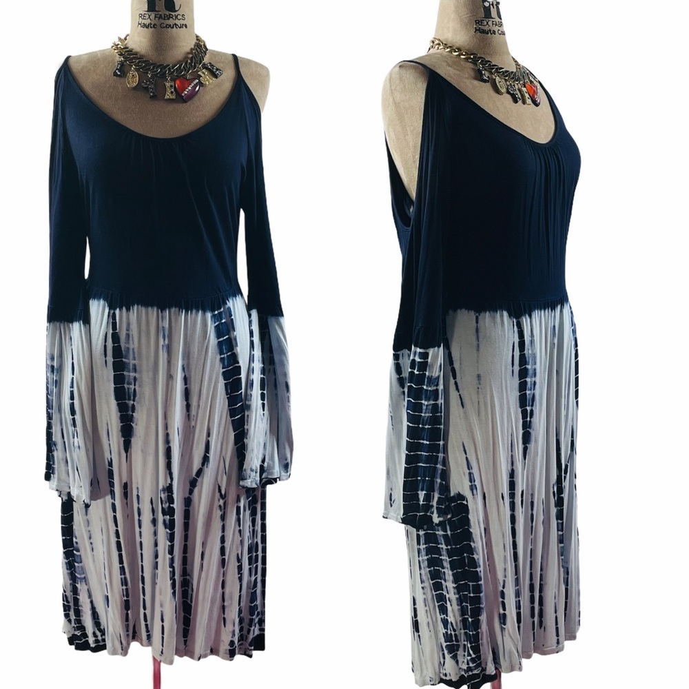 Felicity & Coco Off the Shoulder Bell Sleeve Dress